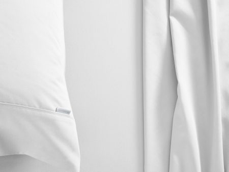 Tencel™ Lyocell Fibre & Cotton Sheet Set WHITE by SHERIDAN For Sale