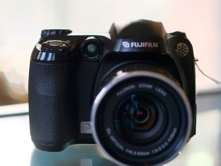 Fujifilm Finepix S5200 Online now