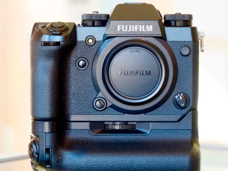 Fujifilm X-H1 with Power Booster Grip VPB-XH1 Sale