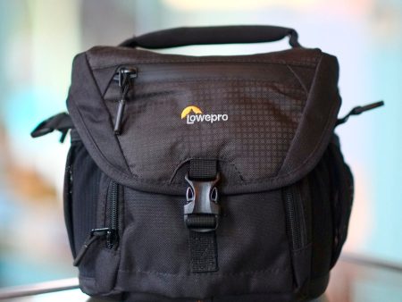 Lowepro Nova 140AW II Hot on Sale