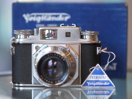 Voigtlander Prominent II with 50mm f2 Ultron Fashion